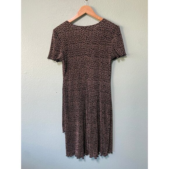 Vintage Connected Women's Cream and Black Patterned Dress with Flutter Sleeves 6 - Picture 2 of 8